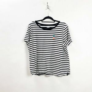 🌺Old Navy Black Striped Pineapple Everywear Tee